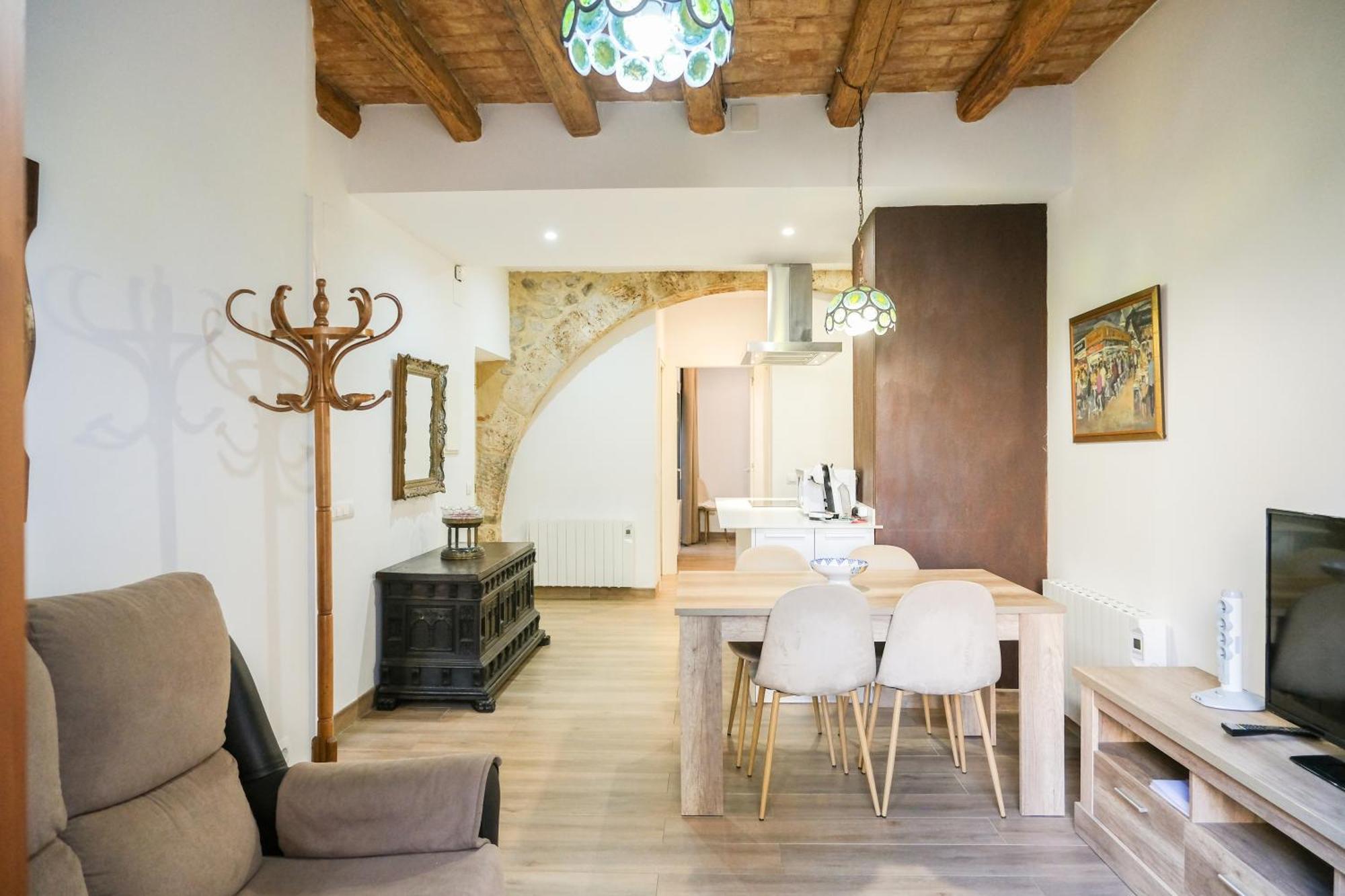 Ganganell Centre Apartamento Con Patio Besalú Exterior foto